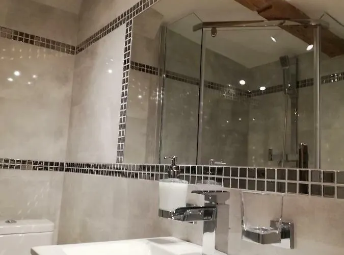 Tower * Μπίντγκοστς